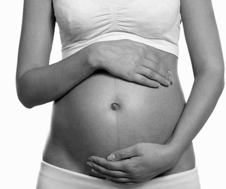 Pregnancy small uterus